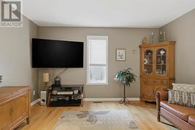 18353 LANA DRIVE South Glengarry, Ontario in Houses for Sale in Cornwall - Image 19