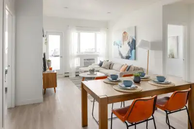 Amenities: Fitness Centre • Theatre & Games Rooms • Large Courtyard with BBQ Area • Dog Run & Wash S...