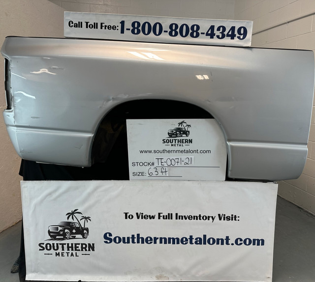 Southern Box/Bed Dodge Ram Rust Free! in Auto Body Parts in Ottawa