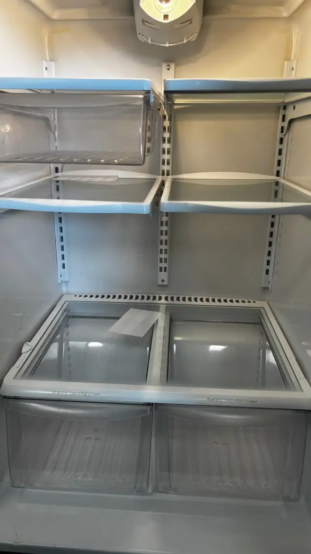 Frigidaire Refrigerator- 30” Wide 30 Days Warranty-Tested in Refrigerators in Kitchener / Waterloo - Image 9
