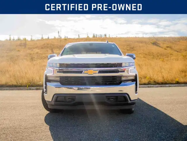 2021 Chevrolet Silverado 1500 LT in Cars & Trucks in St. John's - Image 4