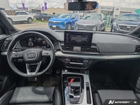 Experience luxury, performance, and versatility in this 2025 Audi Q5. Finished in sophisticated Dayt... (image 9)
