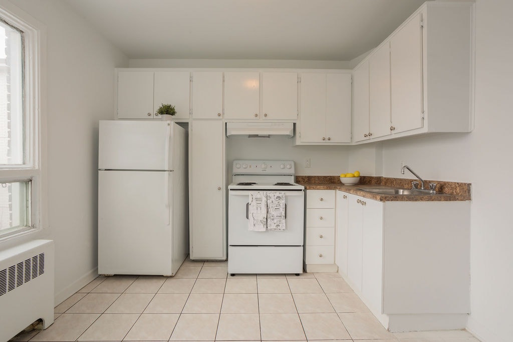 4300 metropolitain — photo 1