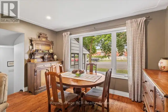 161 6TH STREET Hanover, Ontario in Houses for Sale in Owen Sound - Image 16