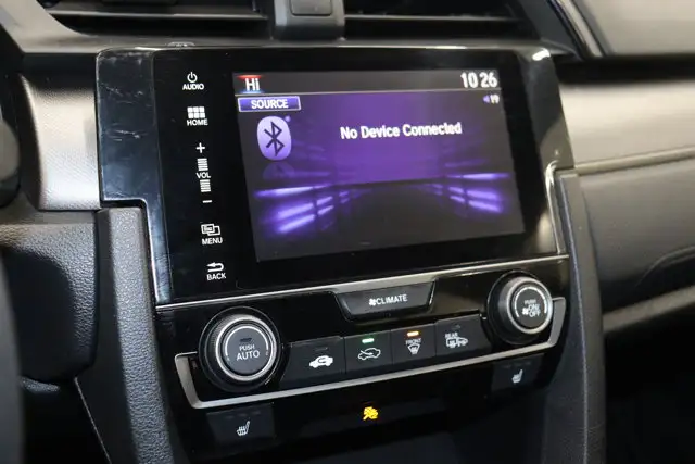 2018 Honda Civic Hatchback LX in Cars & Trucks in Saskatoon - Image 24