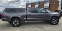 2018 Toyota Tacoma TRD Sport Crew Cab 4x4 w/ Canopy Built for Alberta roads and weekend adventures,... (image 7)