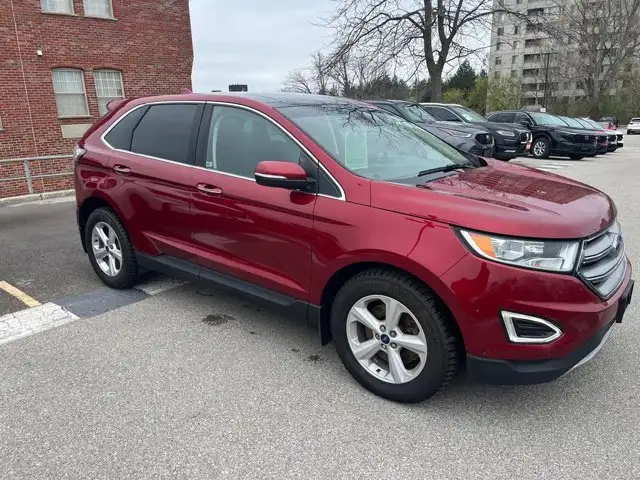 2016 Ford Edge Titanium439246983329884162
