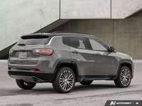 2022 Jeep Compass Limited. One Owner, No Accidents. Equipped with: Alpine Audio, Wireless Android Au... (image 4)