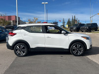 2019 NISSAN KICKS SV - FRONT WHEEL DRIVE - NO ACCIDENTS FEATURES INCLUDE - - Cloth Interior - Touch... (image 3)