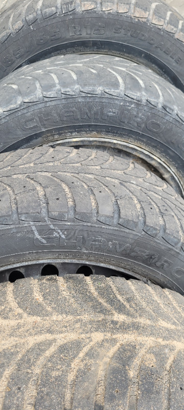 Nissan 15in rims in Tires & Rims in Thunder Bay - Image 3