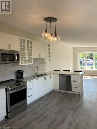 Welcome to this Beautifully upgraded FREEHOLD Townhome on a quiet cul-de-sac in North Burlington, of...
