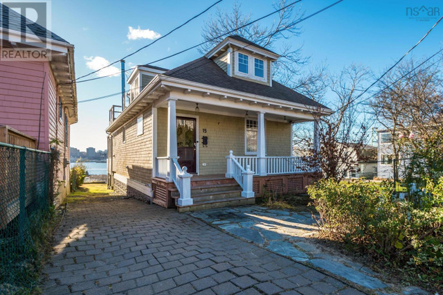 15 Fairbanks Street Dartmouth, Nova Scotia in Houses for Sale in Dartmouth - Image 4