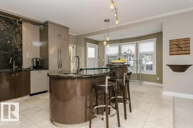 11 WELLINGTON CR NW Edmonton, Alberta in Houses for Sale in Edmonton - Image 21