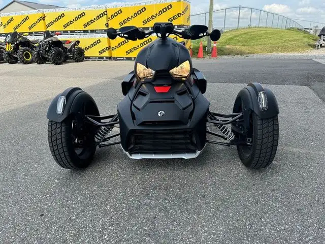 2019 Can-Am RYKER Rally Edition Rotax 900 in Sport Bikes in Norfolk County - Image 4