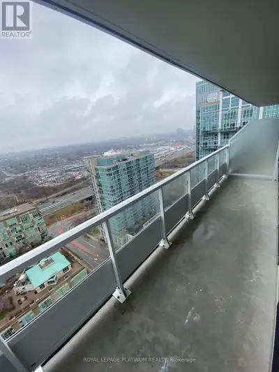 2710 - 251 MANITOBA STREET Toronto (Mimico), Ontario