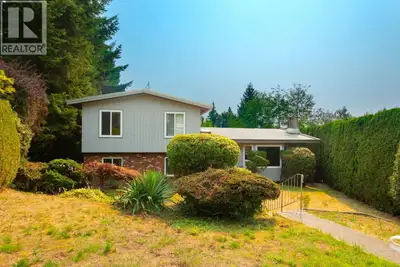 Welcome to 1285 Lucking Place, a perfect move in ready family home in desirable West Lynn, North Van...
