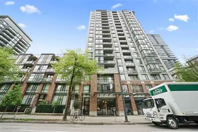701-1082 Seymour Street Welcome to Freesia! Located at 1082 Seymour Street in the heart of Downtown...
