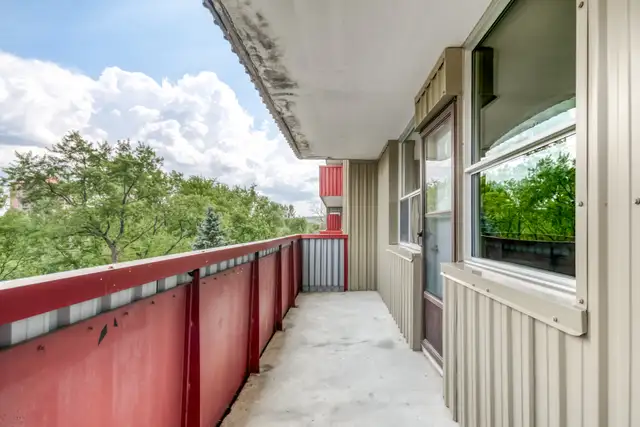 901 Lasalle - 1 Bedroom for Rent in Sudbury in Long Term Rentals in Sudbury - Image 9