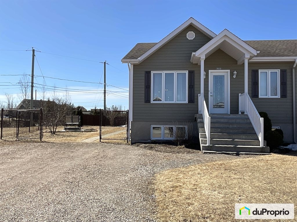 $290,000 - Semi-detached for sale in St-Bruno — photo 1