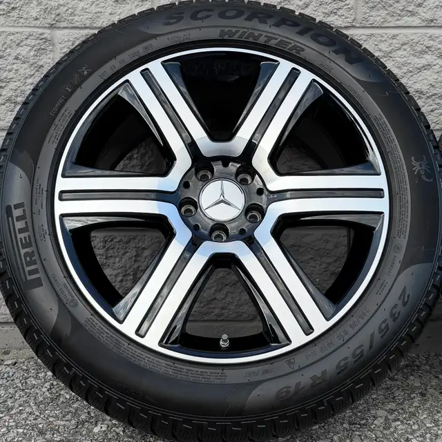(97%) 4x GLC 43 AMG 19" OEM RunFlat Winter Wheels Package in Tires & Rims in City of Toronto - Image 3