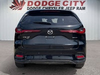 This Mazda CX-70 MHEV boasts a Intercooled Turbo Gas/Electric I-6 3.3 L/200 engine powering this Aut... (image 3)