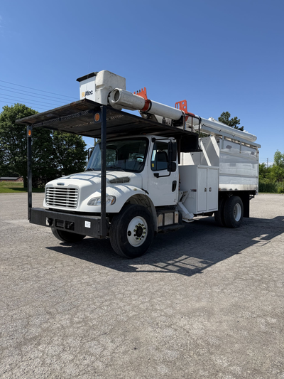 2014 Freightliner M2-106 Cummins 6.7L Diesel Automatic transmission 4,131 hours 110,245 mileage Alte...