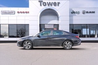 Look at this 2024 Hyundai Elantra Preferred. Its Variable transmission and Regular Unleaded I-4 2.0... (image 2)