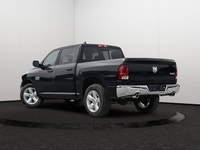 This Ram 1500 Classic has a dependable EZH 5.7L HEMI(R) VVT V8 w/ FuelSaver MDS engine powering this... (image 4)