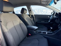 2018 KIA OPTIMA LX PKG BLIND SPOT MONITORING HEATED SEATS AMAZING DEAL ONLY $116.21 BI WEEKLY WITH $... (image 9)