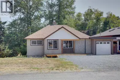 Enjoy years of worry-free living in this beautifully updated 3-bdrm, 2-bath home ideally situated on...