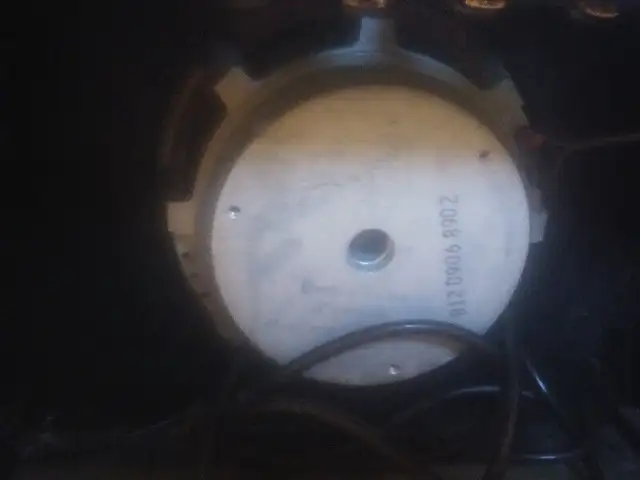 very soilid built TOURING AMP CARVIN  100 WATT TUBE or trade in Amps & Pedals in Fredericton - Image 7