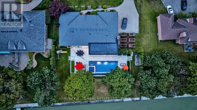 90 OAKLANDS PARK COURT Burlington (Bayview), Ontario in Houses for Sale in Oakville / Halton Region - Image 21