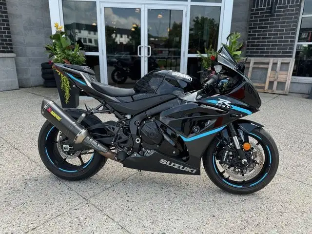 2024 Suzuki GSX-R1000A in Street, Cruisers & Choppers in London - Image 2