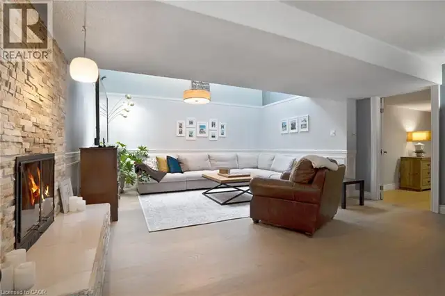 37 YELLOW BIRCH Drive Kitchener, Ontario in Houses for Sale in Kitchener / Waterloo - Image 17