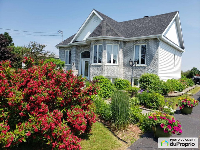 412 000$ - Bungalow à vendre à Paspebiac dans Maisons à vendre  à Gaspésie - Image 3