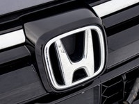 This Honda delivers a great balance of versatility, comfort, and efficiency in a stylish compact SUV... (image 9)