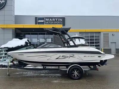 From $195 Bi-Weekly 2015 Larson LSR 2100 BE CONFIDENT IN YOUR PRE-OWNED BOAT PURCHASE Each certified...
