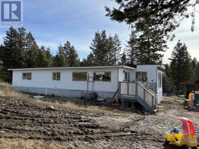2487 FIRWOOD HILL ROAD Williams Lake, British Columbia in Houses for Sale in Williams Lake