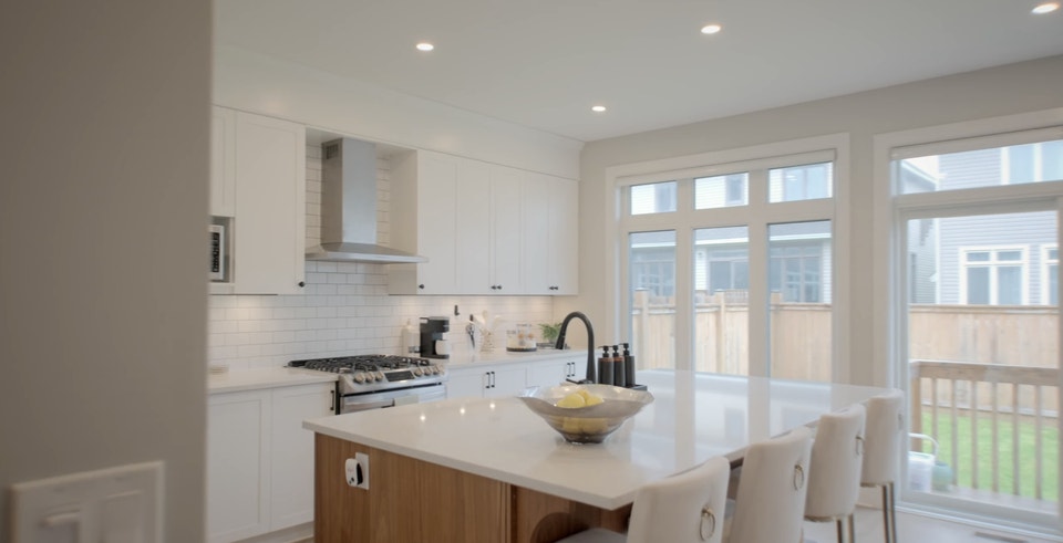 709 Riverview Way - Expansive modern home with space for a large 2