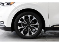 2022 Kia Carnival EX 3.5L V6 FWD 8-Speed Automatic EXTERIOR - SNOW WHITE PEARL INTERIOR - BLACK, SYN... (image 6)