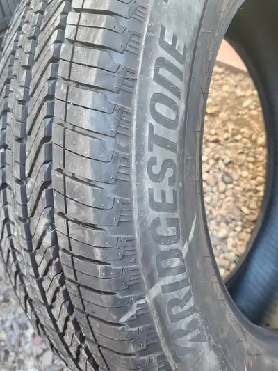 CALL ONLY 416 400 1087 *IF U SEE THE AD TIRES STILL FOR SALE* 4 x 265/45/21 BRIDGESTONE alenza sport...