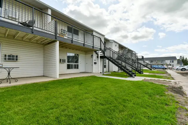 Centennial South - 2 Bedroom Premium Apartment for Rent in Long Term Rentals in Regina - Image 19