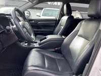 Double L Motors Ltd. FOR SALE: 2019 Toyota Highlander Limited 4WD Fully Loaded, Luxury & Reliability... (image 9)