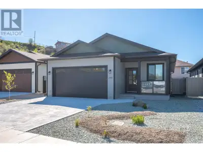 STUNNING BRAND-NEW 3 BED/3 BATH Rancher located in Oliver’s newest neighborhood, The Meadows. FIRST-...