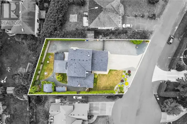 870 Cavin Rd French Creek, British Columbia in Houses for Sale in Parksville / Qualicum Beach - Image 32