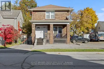 2 - 20 COLBORNE STREET W Oshawa (O'Neill), Ontario