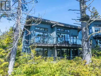 This oceanfront studio is located on the top level at one of the cottage suites at Black Rock Resort...