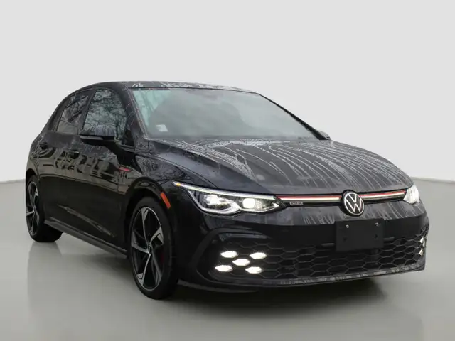 2022 Volkswagen Golf GTI Autobahn Auto for sale in Cars & Trucks in Comox / Courtenay / Cumberland - Image 2