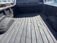 2019 Ford F-250 XLT Regular Cab 8ft Long Box 4x4 for sale at Pacific Motors near Winnipeg, Manitoba... (image 4)