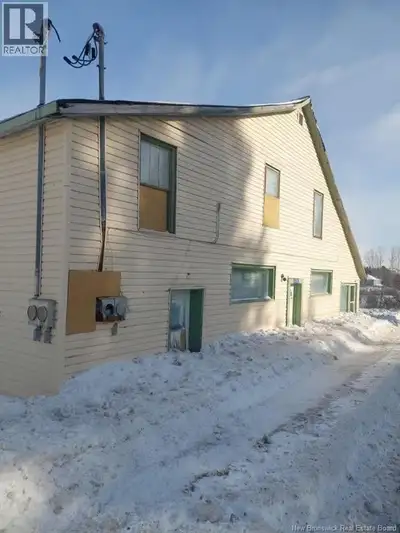 INVESTOR / HANDYMAN SPECIAL Priced for quick sale. Large 2,000 sq ft property that was previously a...